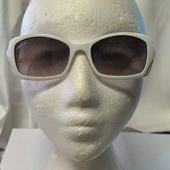 Gucci White Bamboo Sunglasses - GG3194/S - Rectangular Brown Tint - Never Worn - Picture 10 of 14